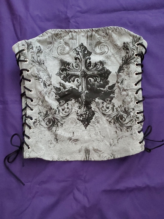 Hot Topic Tops - *NWT* Hot Topic Filigree Cross Girls Tube Top